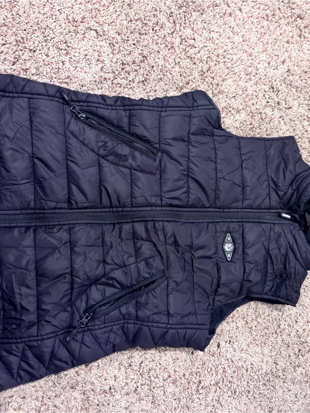 Heated Vest size S with different heat settings